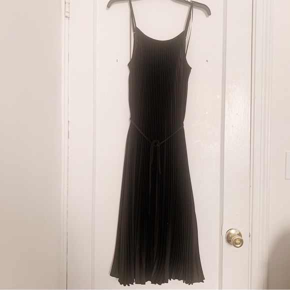 NWT Sam Edelman Black Pleated Midi Dress - Picture 6 of 10